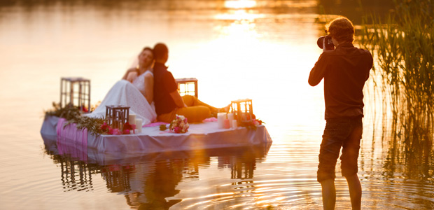 Wedding Photographer Needs in Their Camera bag - Envira Gallery Wedding Photographer Needs in Their Camera bag